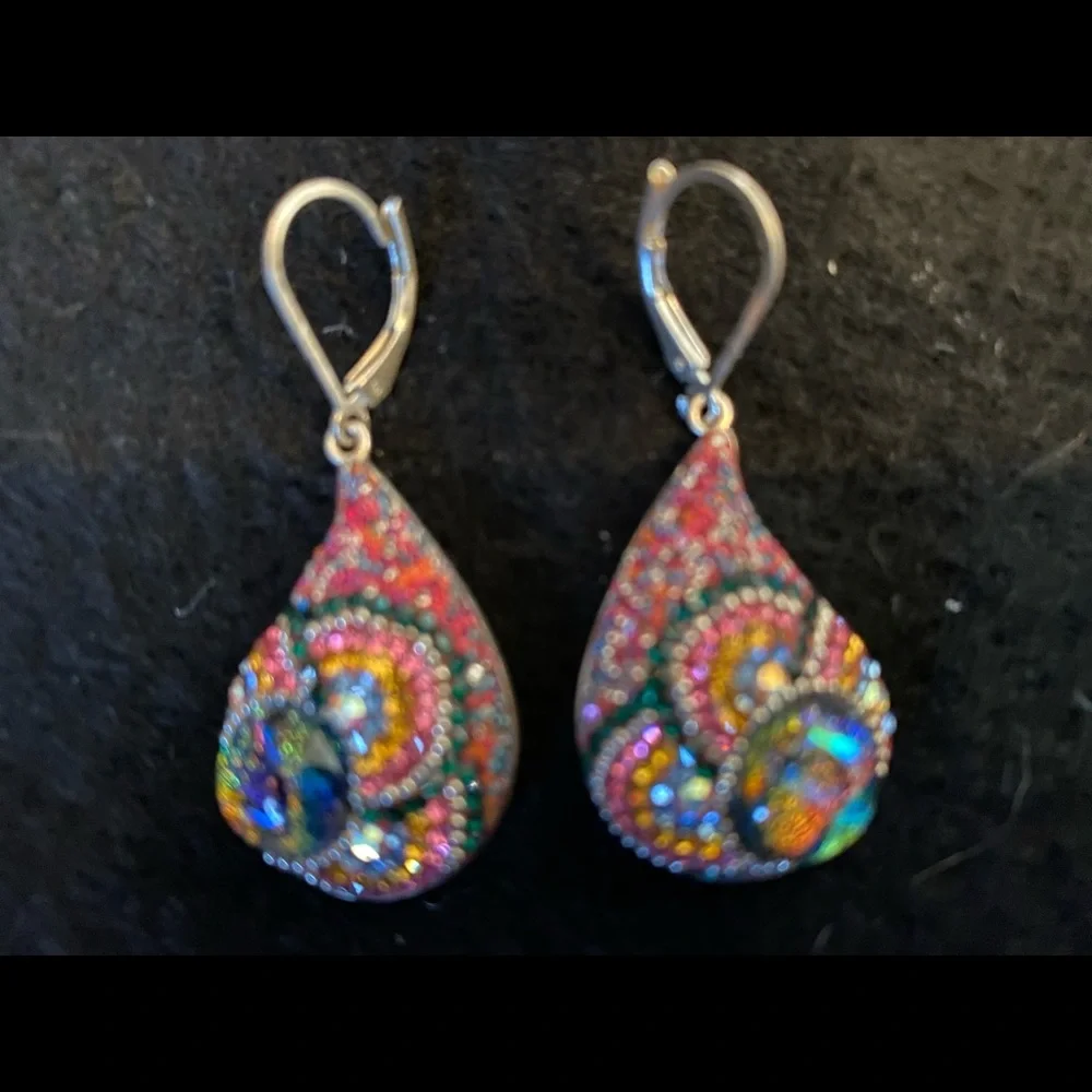 Multi-colored Austrian crystal and solid sterling silver backed earrings. - Picture 1 of 4